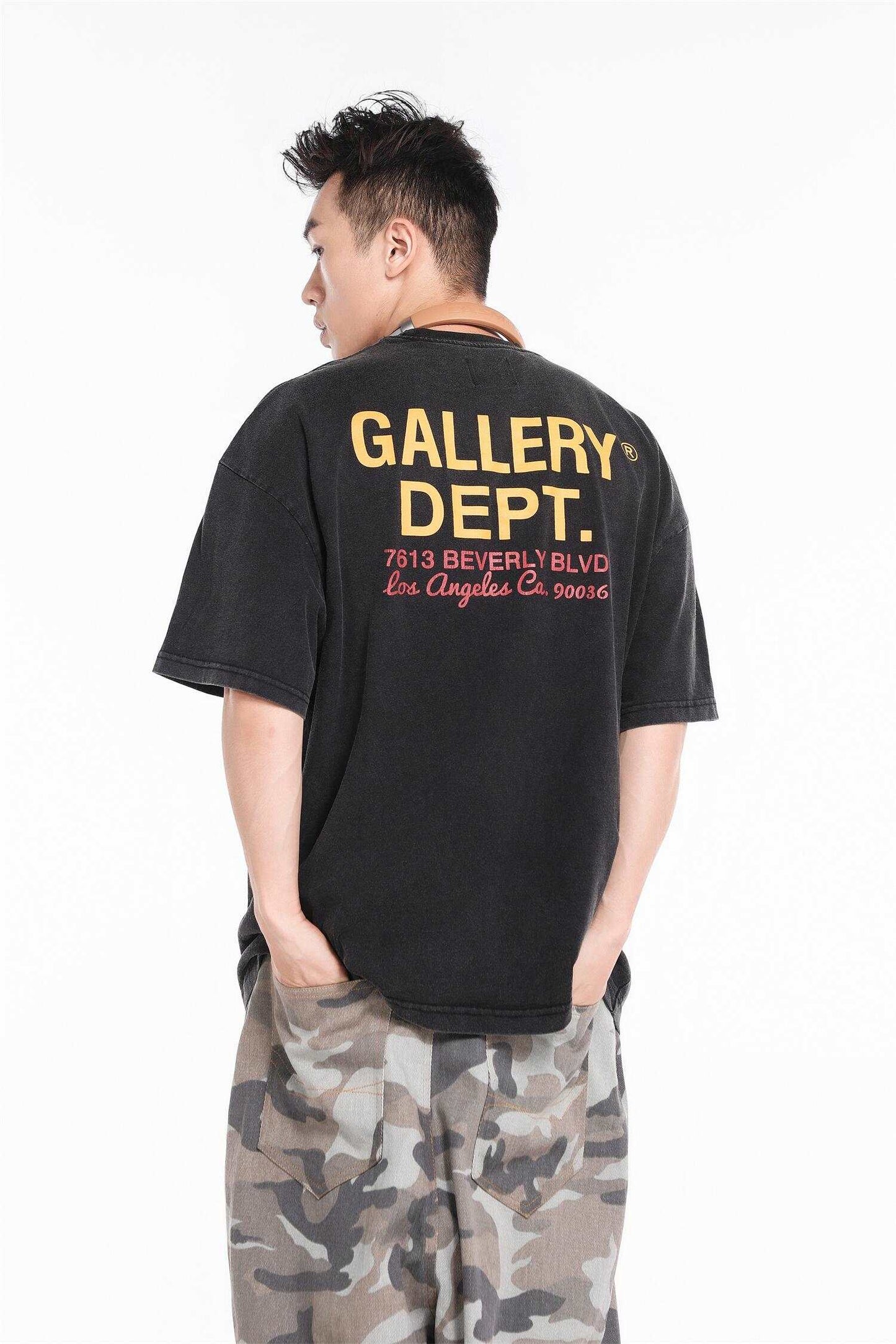 GALLERY DEPT New T-shirt D27_P49