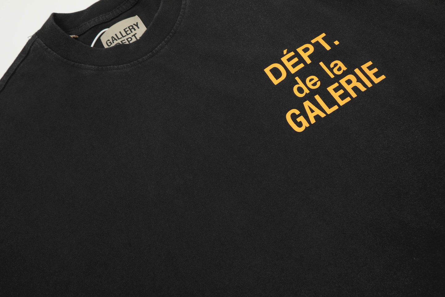 GALLERY DEPT New T-shirt D78_P49